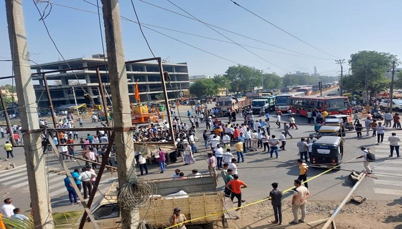 Tense situation in Kalaburagi Due to Dr BR Ambedkar Statue Insulted grg 