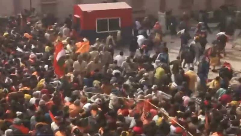 People break through security at Shri Ram Janmabhoomi Temple in Ayodhya smp