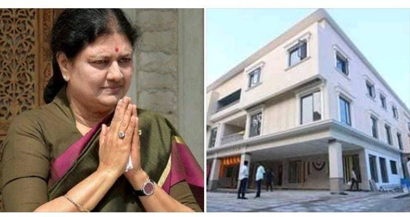 Sasikala moves into a new house built in poes garden on Jayalalitha birthday KAK