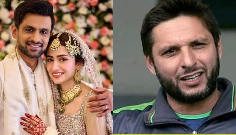 Shoaib Malik 3rd Marriage Shahid Afridi Rest Of His Life Wish goes viral kvn