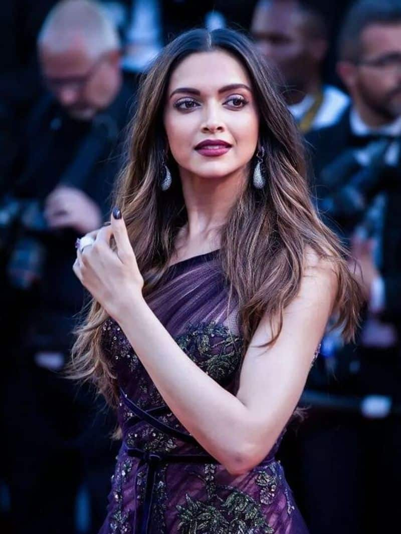 deepika padukone highest tax payer in bollywood zkamn