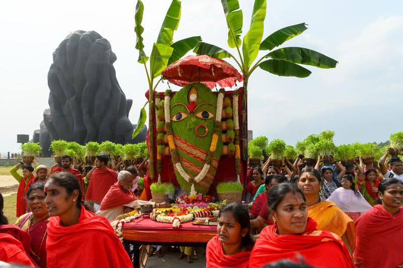 Mulaipari offering to Linga Bhairavi on the occasion of Thaipusam 2024 dee