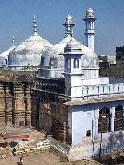 जनार्दन, रुद्र और विश्वेश्वर के इंस्क्रिप्शन