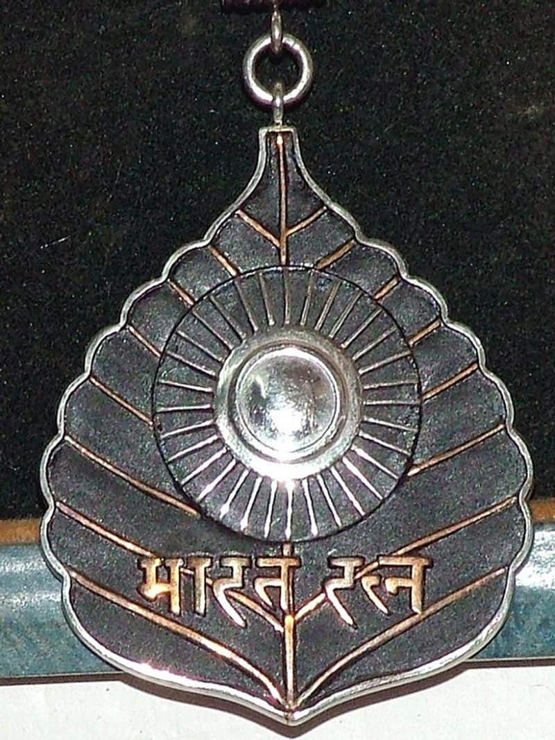 Fascinating Facts about the Bharat Ratna Award india iwh