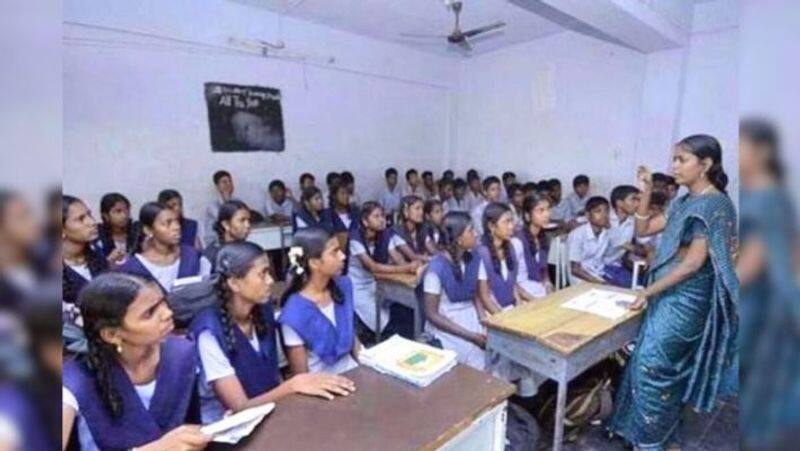 TN Govt has given a pay hike of Rs 2,500 to part-time teachers-rag