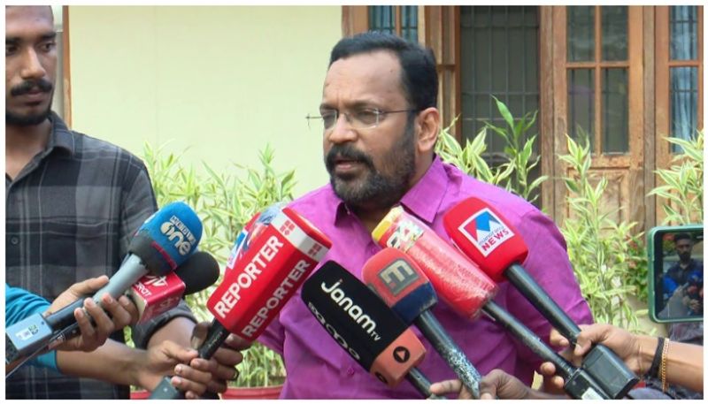 വയനാട് ഉരുൾപൊട്ടൽ: കൂടുതൽ സംഘത്തെ എത്തിക്കും, തെറ്റായ വാർത്ത ...