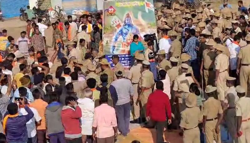 Row over Hanuman flag at Karnataka lathi charge against protest kgn