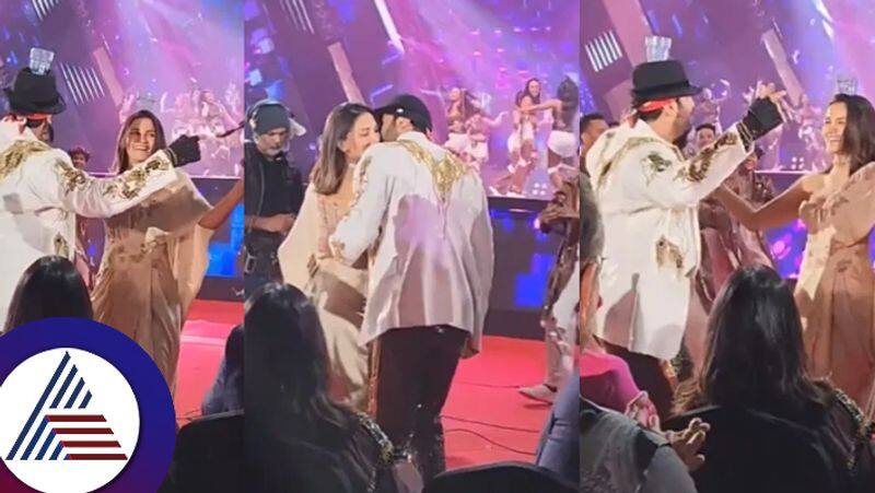 Alia Bhatt Ranbir Kapoor kiss as they dance to Jamal Kudu at Filmfare 2024 fans reacts suc