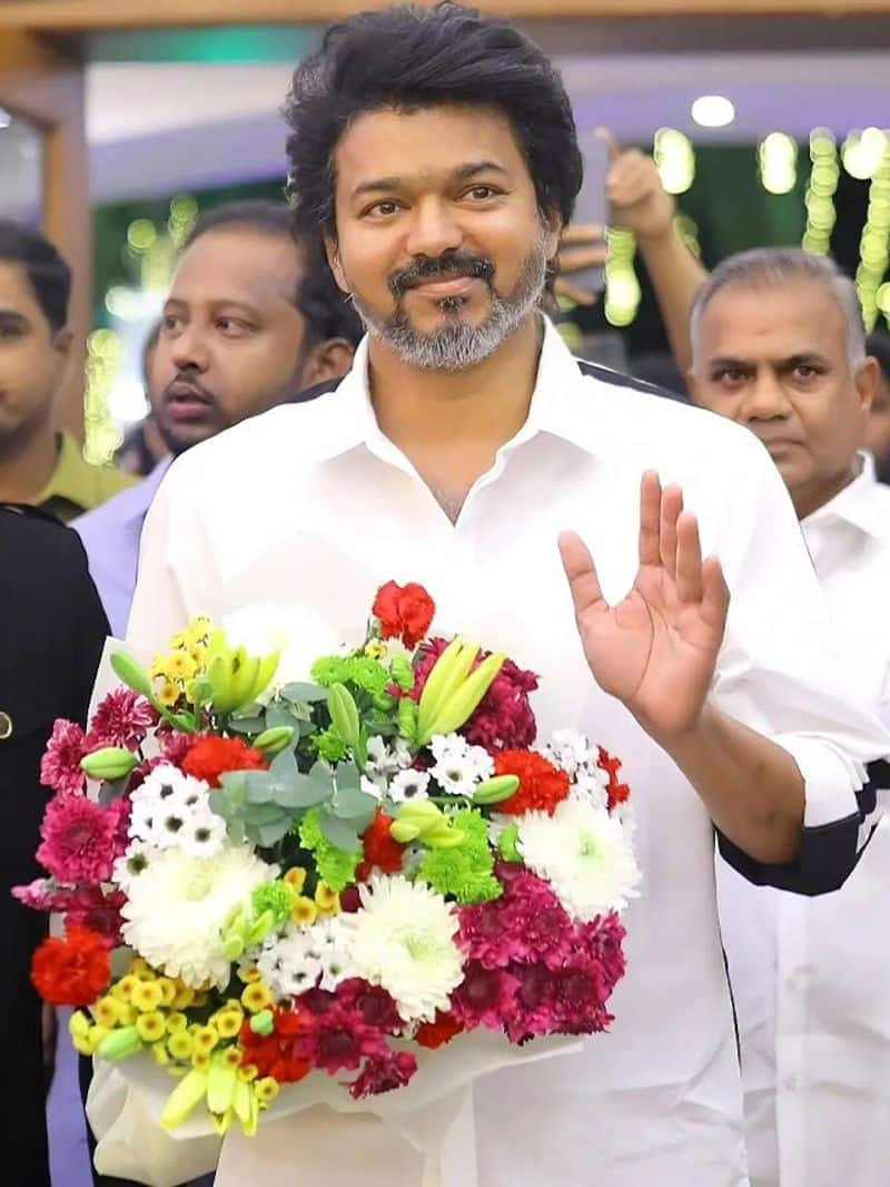 Thalapathy Vijay to begin political career? To launch own party soon RKK