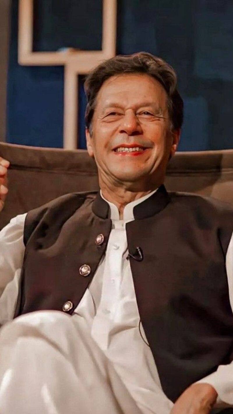 Imran Khan Controversies Lifestyle Net Worth and more pakistan-former-prime-minister iwh