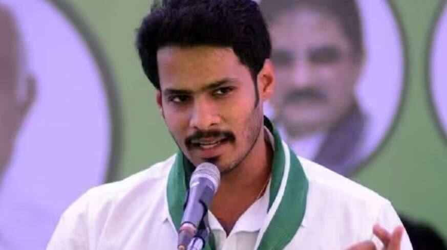 Nikhil Kumaraswamy