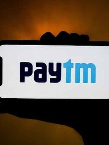 Paytm यूजर के लिए बड़ी खबर, RBI ने लगाई इन सर्विसेस पर रोक