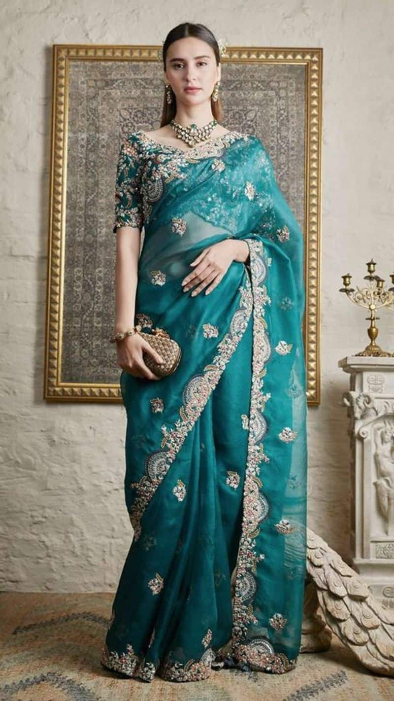 heavy stone work sarees for wedding latest wedding sarees collection designer silk sarees images kxa