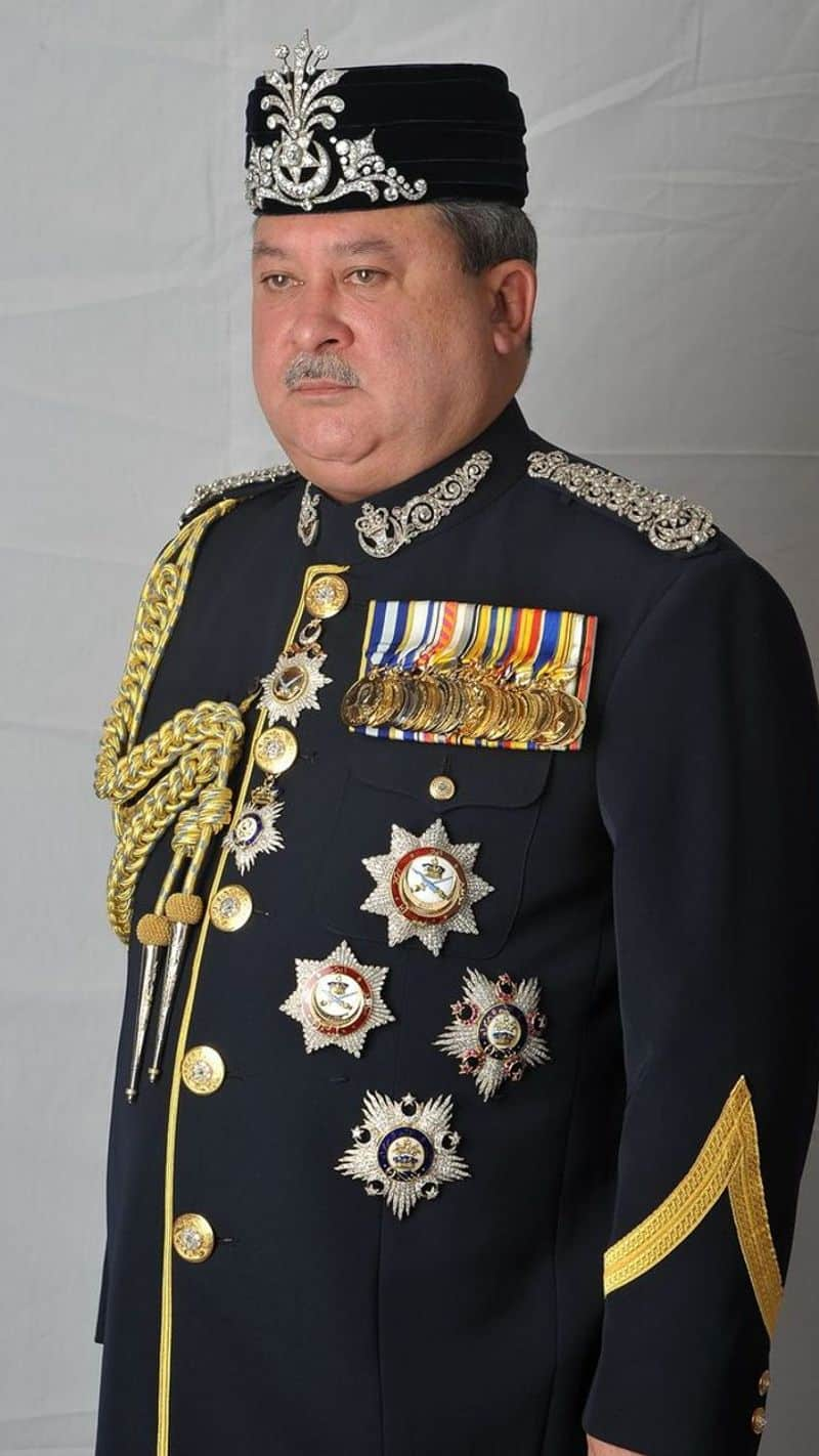 Meet the 17th King of Malaysia whose son served in the Indian Army malaysia-king Sultan Ibrahim ibni Sultan Iskandar iwh