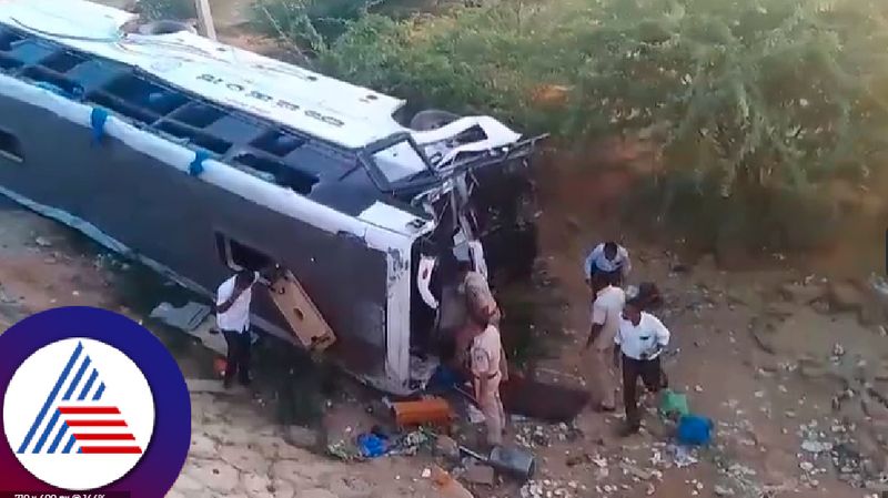 Road accident Rajahansa bus collided with a brick tractor at chitradurga rav