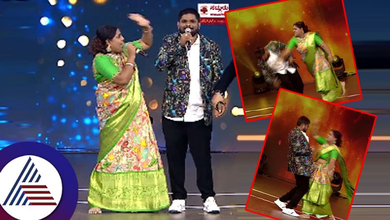 Manasa hit Tukali Santhosh on stage who did not win a trophy in Bigg Boss suc