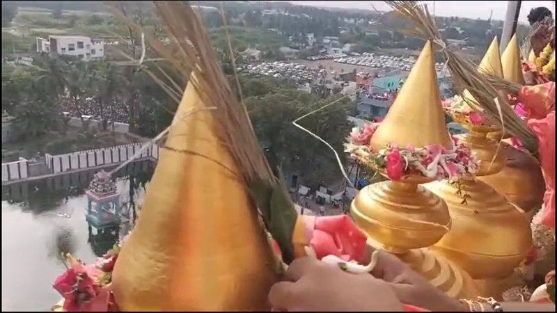 thousands of devotees participate avinashi lingeshwarar temple kumbabishekam in tirupur vel