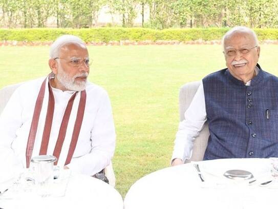 pm narendra modi post on x bharat ratna to bjp leader lal krishna advani zrua