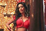 poonam pandey is alive, death news was fake zkamn