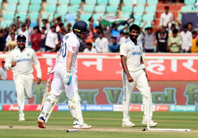 IND vs ENG, 2nd Test: Bumrah delivers 'yorker of the year' to dismiss Pope; video goes viral (WATCH) snt