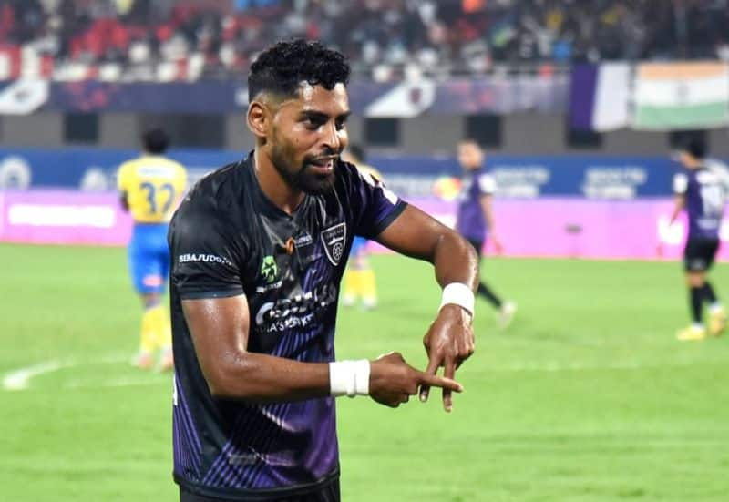 football ISL 2023-24: Lobera applauds Odisha FC's resilience in narrow win against Kerala Blasters; WATCH highlights snt