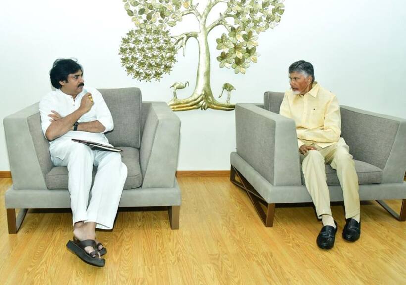 tdp janasena alliance : సీట్ల సర్దుబాటుపై కీలక భేటీ .. 28కి చంద్రబాబు ఓకే, 45 కావాల్సిందేనంటూ పవన్ పట్టు