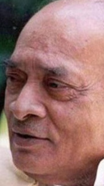 <p>नरसिम्हा राव के कार्यकाल में भारतीय अर्थव्यवस्था को मजबूत बनाने का काम किया गय। उन्होंने अपने कार्यकाल में ऐसे कई फैसले लिए जो भविष्य में मील का पत्थर साबित हुए। </p>
