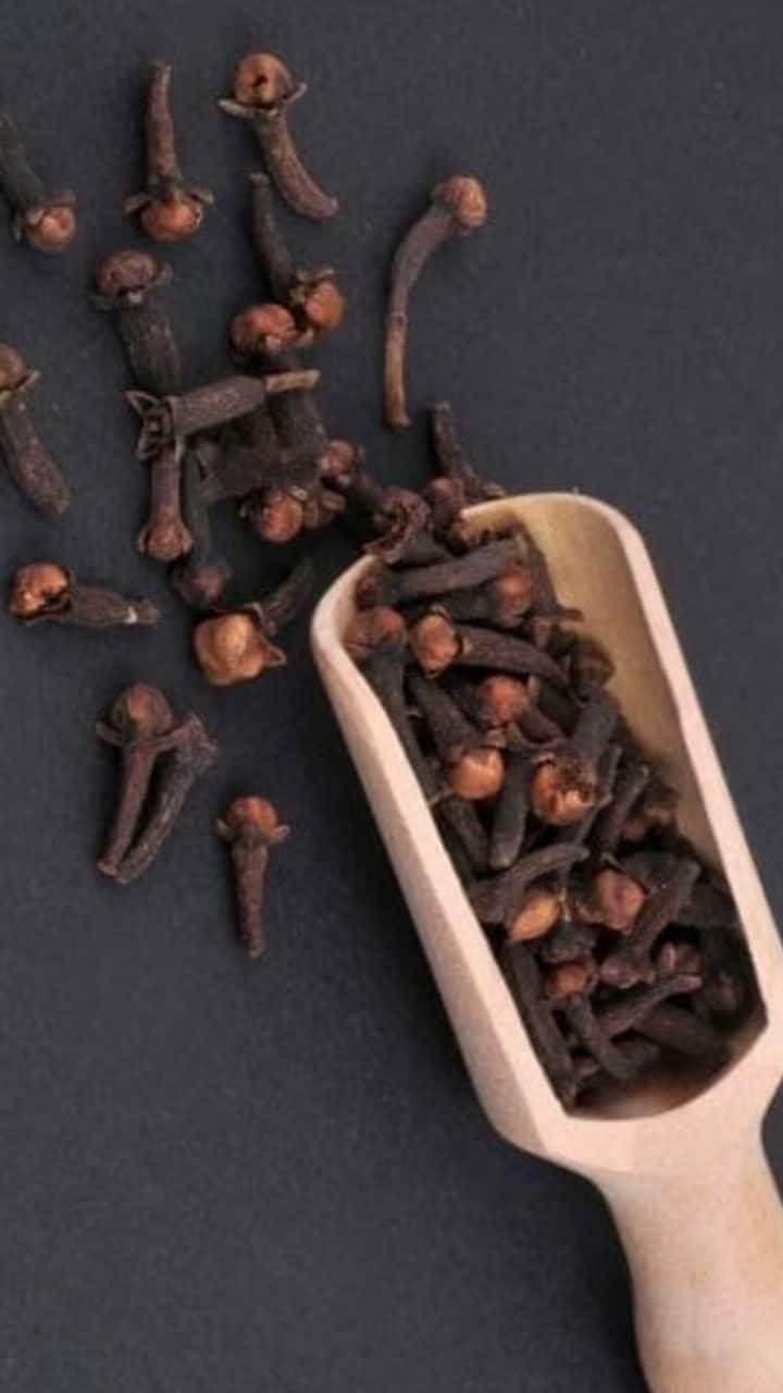 ways to add Clove in Your Diet for weight loss ram 