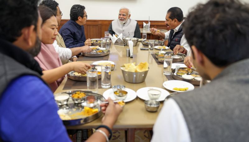 Prime Minister wants to meet you modi gave sweet surprise to 8 mps ans