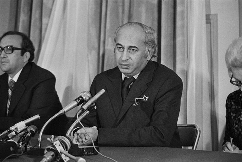 Pakistan SC says former PM Zulfikar Ali Bhutto 'not given fair trial' in 1979 death sentence snt