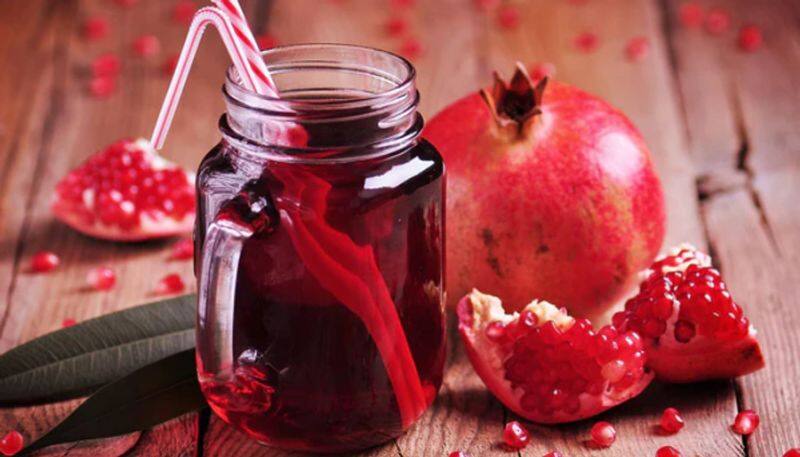 From cancer prevention to heart health.. benefits of drinking pomegranate juice.. Rya