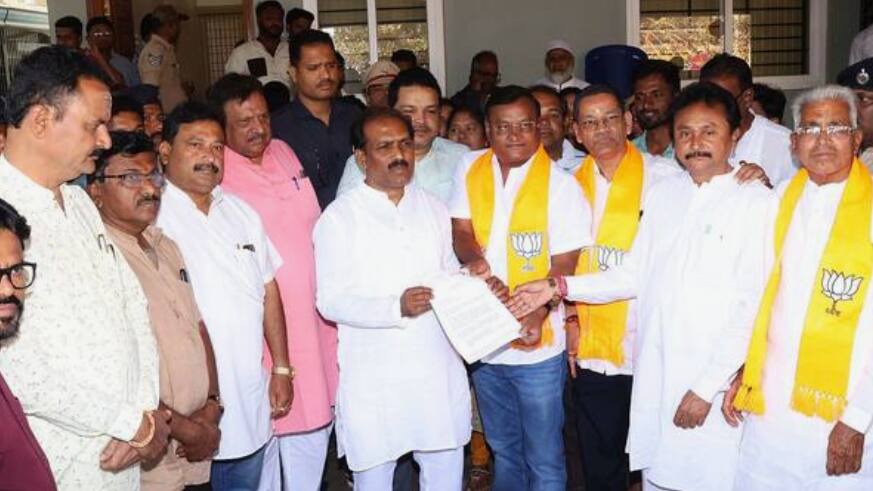 ಶಾಸಕ ಪ್ರಸಾದ ಅಬ್ಬಯ್ಯ