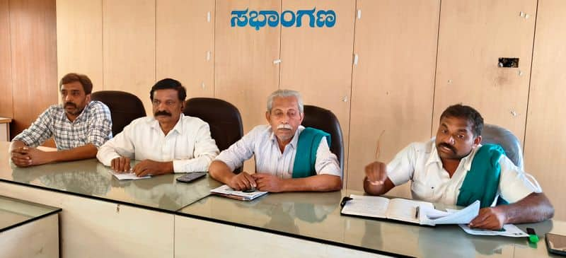 Coconut registration: Injustice to Tumkur coconut growers snr