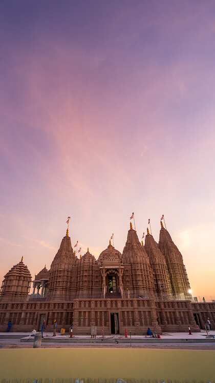 इस्लामिक देश में हिंदू मंदिर का उद्घाटन
