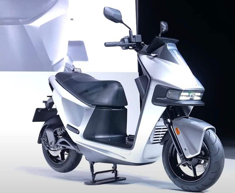 Specialties of Gogoro Pulse electric scooter