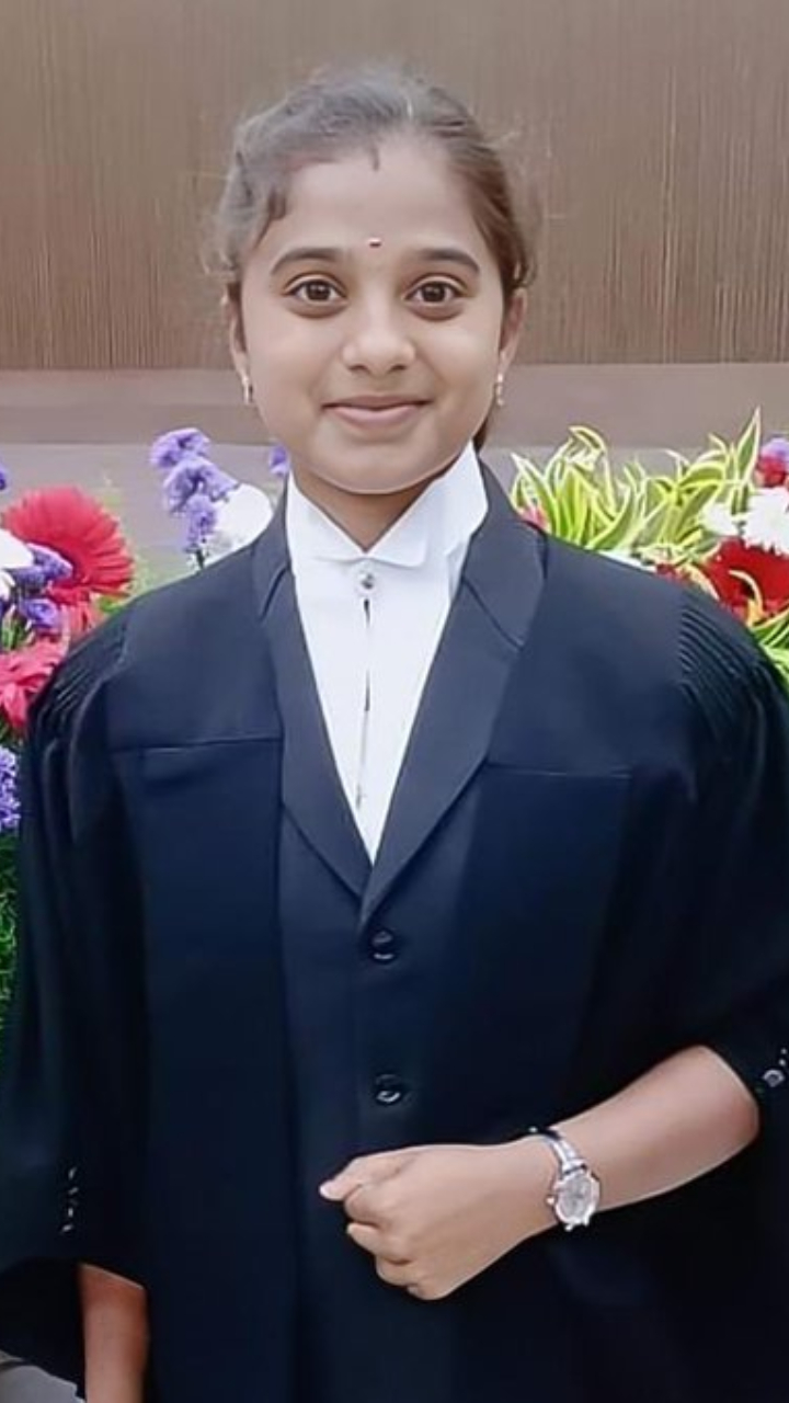 Sripathi R कौन है श्रीपति, 23 साल की आदिवासी महिला बनी सिविल जज, सक्सेस स्टोरी ...