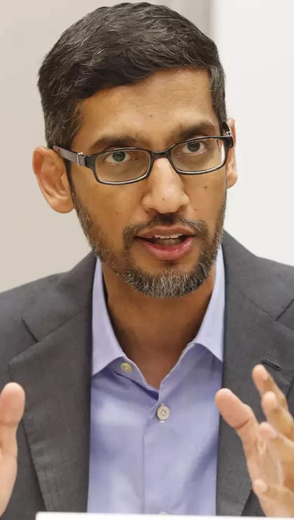 <p>जीवन में रिएक्शन देने की जगह पर रिस्पांड करना मतलब जवाब देना सीखें।<br />
 </p>
