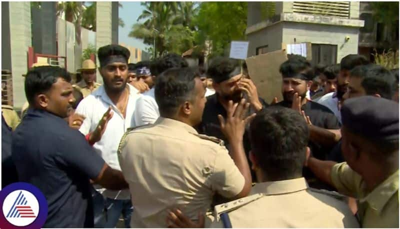 BJP Activists Arrested for Black flag showing to CM Siddaramaiah and Mallikarjun Kharge sat