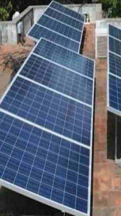 <p>पीएम सूर्य घर योजना के तहत रजिस्ट्रेशन करने के लिए आधार कार्ड, पैन कार्ड, बैंक एकाउंट डिटेल और आय प्रमाण पत्र की जरुरत पड़ती है।<br />
 </p>
