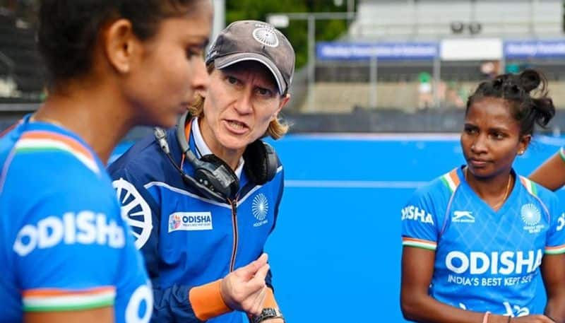 Janneke schopman steps down as head coach of Indian womens hockey team kvn