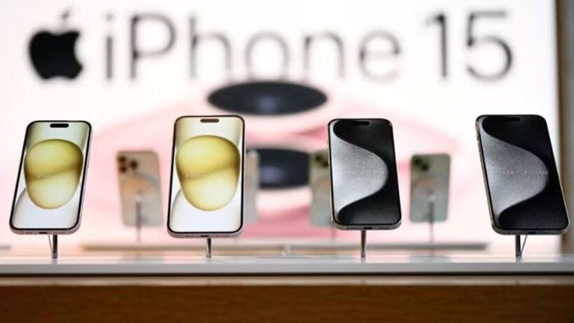 iPhone 15 Pro Max is the best most-selling smartphone phone of Q1 2024; Check FULL list here