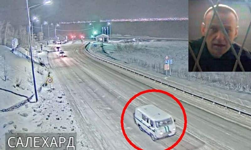 Video of Alexey Navalny's body being transported in convoy caught on traffic cams (WATCH)