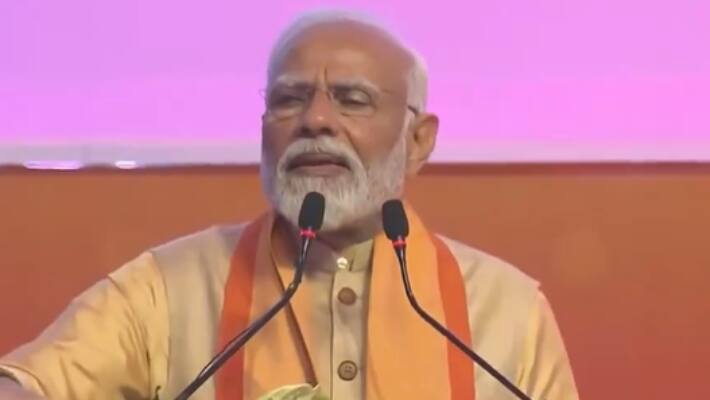 Shouldnot there be IIT and IIM in Jammu? modi questions, video goes viral - bsb