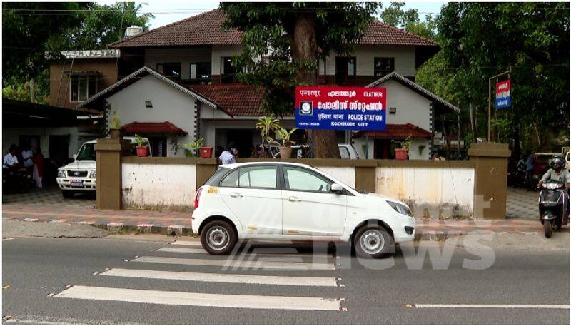 POCSO Case Victim and here mother waited at police station for 4 hours in Kozhikode nbu