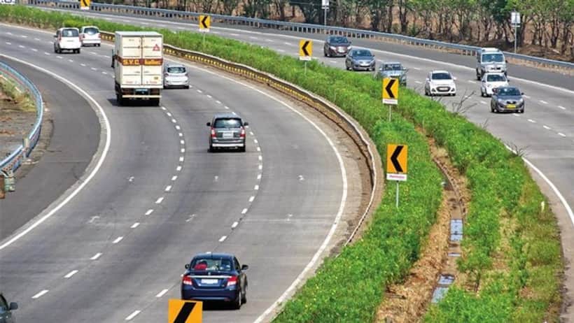 వెరైటీ ఆలోచనతో డబ్బు సంపాదన:బంగ్లాదేశ్ వ్యక్తిపై  కేసు నమోదు