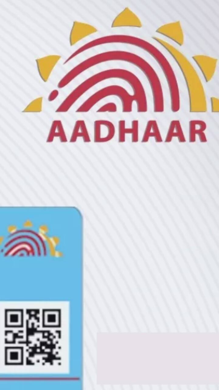 What are the features, benefits of UIDAI's mAadhaar app? rkn