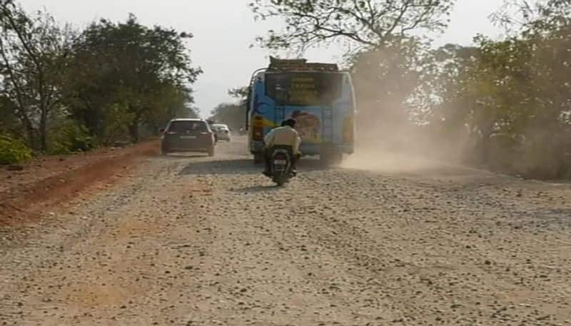 People Faces Road Problems in Chamarajanagara grg 