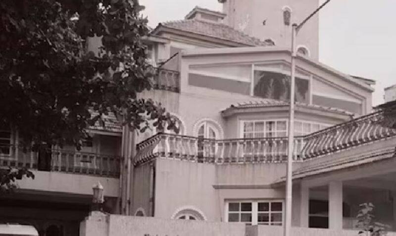 Haunted bungalow ruined three Bollywood superstars, all went bankrupt, lost stardom after living there Vin