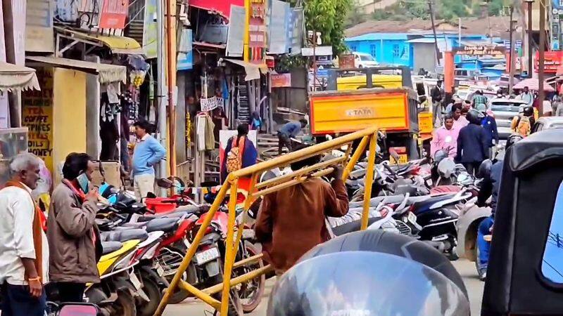 Police nabbed the intoxicated person who lifted the iron barrier placed on the road vel