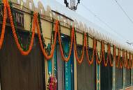 Your Dream of Getting Married on a Train Can Now Come True rajasthan-tourism-department palace-on-wheels iwh